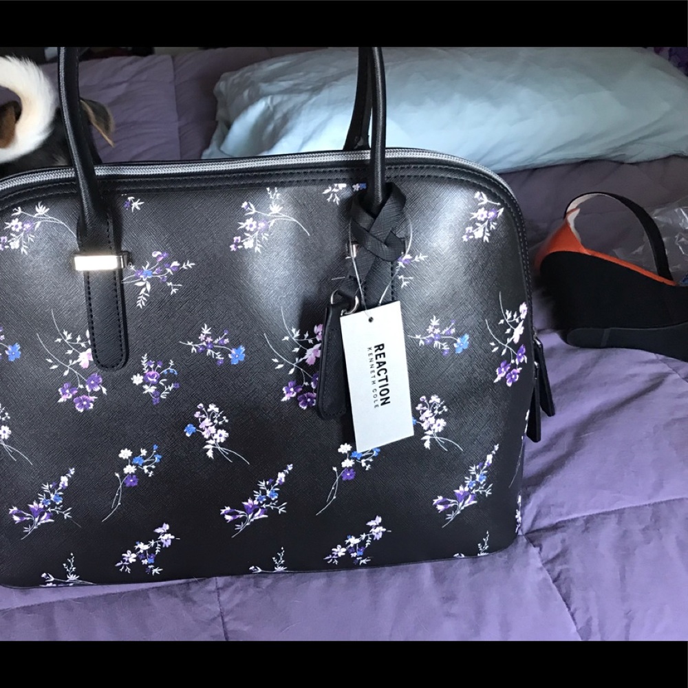 Kenneth Cole bag